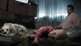 Семья: 12 лет из жизни Матея — молодого человека из семьи с особенностями развития