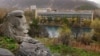 Золото или курорт? В Армении спорят, нужен ли рудник в заповедном горном районе