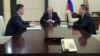 Путин объявил, что Россия готова сокращать нефтедобычу на "партнерских" основах со странами ОПЕК+ и США